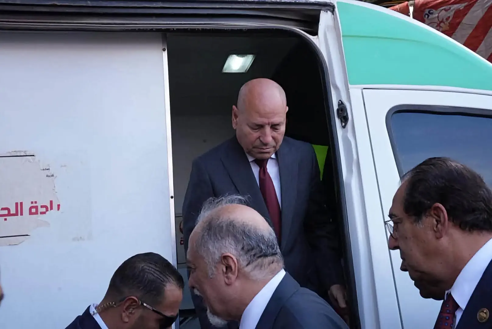  تفاصيل الجولة العاشرة لحزب مستقبل وطن.. قوافل طبية وتطوير مدرسة ومسرح بالقاهرة