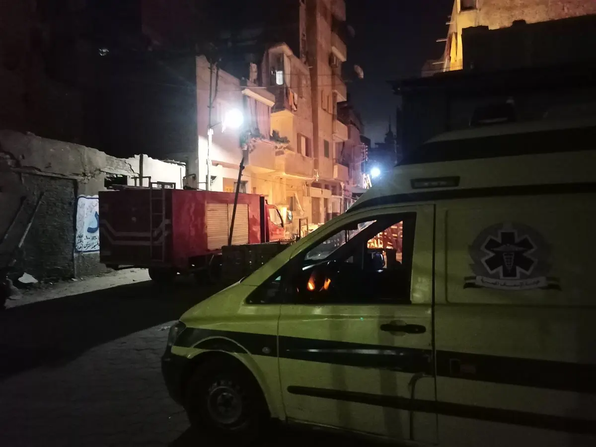 انهيار سقف منزل بالمحلة يصيب 4 أشخاص.. وتحرك عاجل من الأجهزة الأمنية