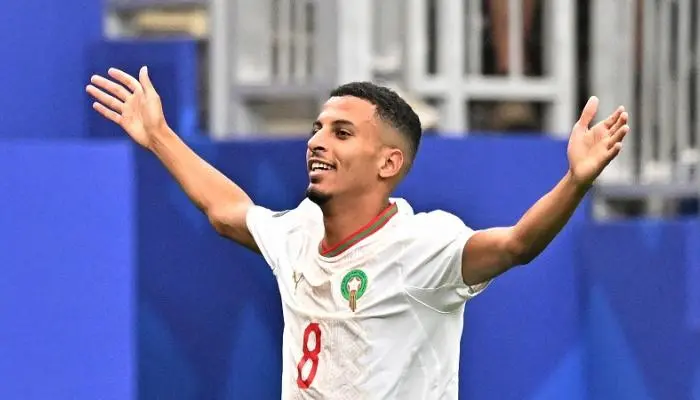 خاص بـ الخبر لايف .. عز الدين أوناحي يتصدر خيارات الأهلي التعاقدية في خط الوسط