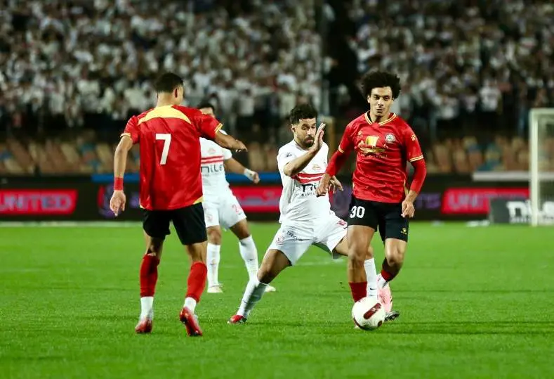 نتيجة مباراة الزمالك وحرس الحدود.. التعادل السلبي يحسم الشوط الأول