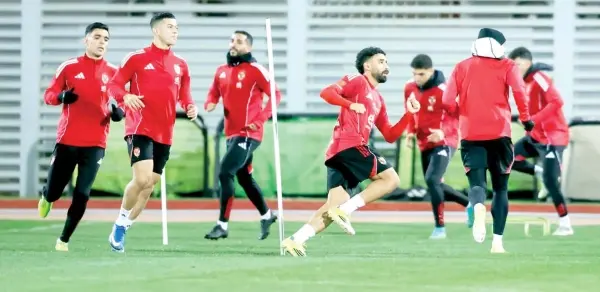 ضربة من الكاف للأهلي قبل ربع نهائي دوري الأبطال