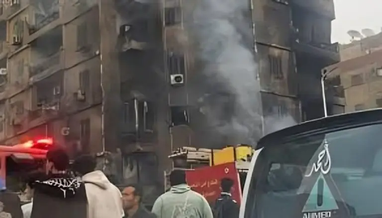 مصرع 7 أشخاص إثر حريق مصنع ملابس في الزاوية الحمراء