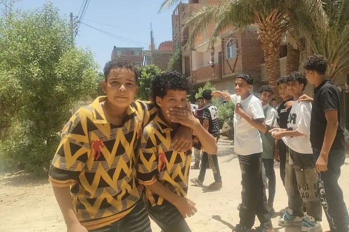 حالة ارتياح بين طلاب إعدادية قنا بعد امتحاني الهندسة والتربية الفنية