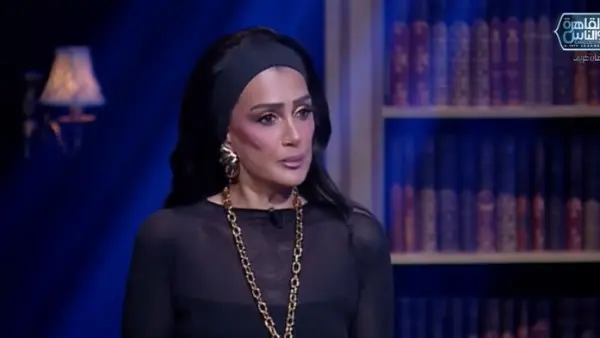 تصريحات جريئة لغادة عبد الرازق: “تعالجت نفسياً لـ 20 عاماً.. ولم أجرِ جراحات تجميل لتغيير شكلي”
