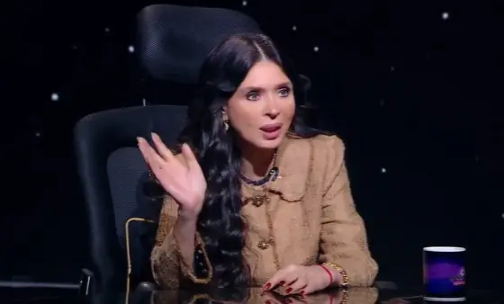 تصريحات جريئة من دينا: مش هقلق على ابني لو بيعمل مساكنة   لكن لو عندي بنت هقطع رقبتها .. وكل واحد يلم معزته