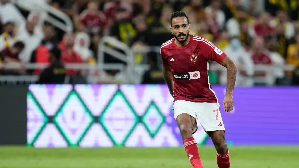 كهربا على رادار العودة للدوري المصري.. هل يرتدي قميص زعيم الثغر؟