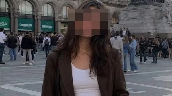 القصة الكاملة لأزمة دونجا وفتاة إيطالية قبل المونديال
