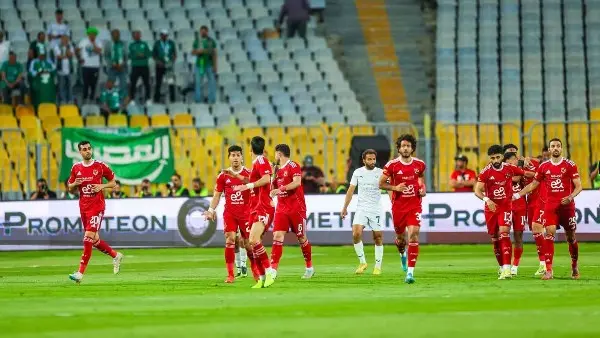 مهلة أخيرة من إدارة الأهلي للاعب الفريق لتجديد عقده