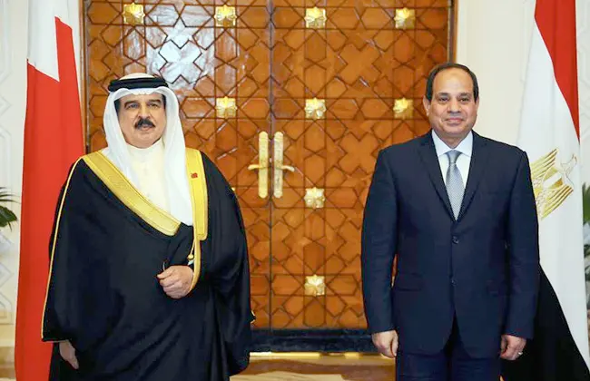 السيسي يستقبل ملك البحرين لبحث تعزيز التعاون وتطورات المنطقة