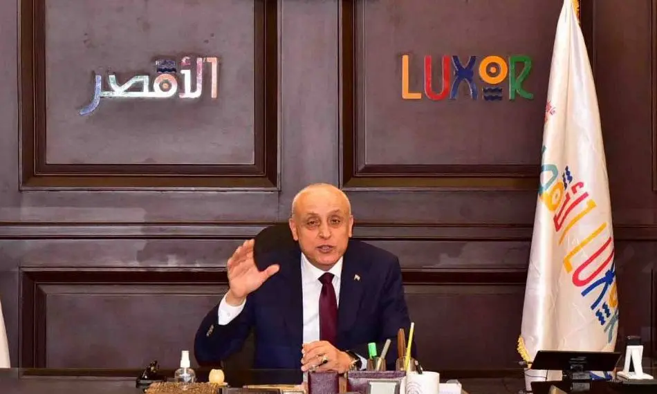 الأقصر تستجيب لـ14 بلاغًا طارئًا عبر «واتساب» والخط الساخن خلال أسبوع