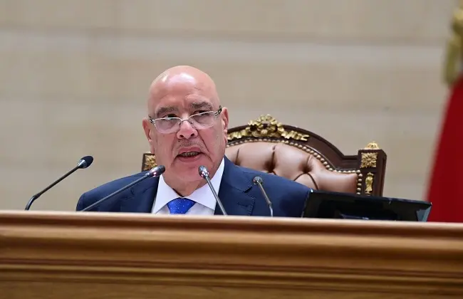 رئيس مجلس النواب يعرب عن تقديره لدور الصحافة البرلمانية