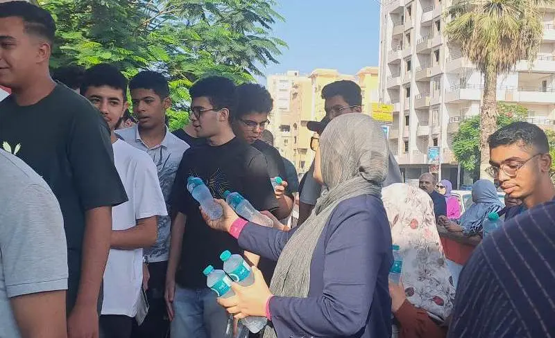 نصائح لطلاب الثانوية العامة لمواجهة الحر أثناء الامتحانات