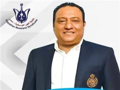 علي الشريعي يتولى رئاسة لجنة العمل بالمحافظات