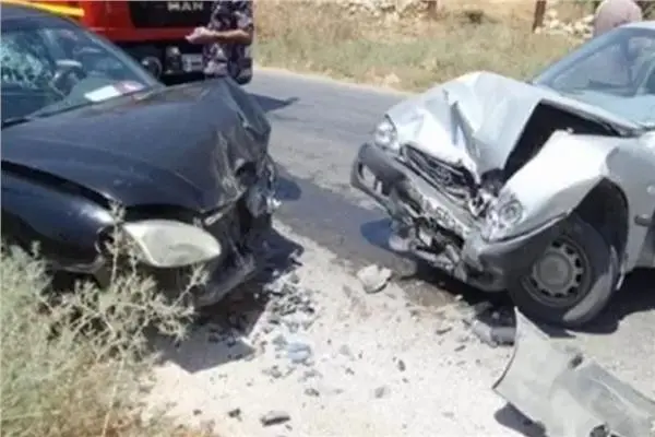 بالأسماء.. إصابة 6 أشخاص في اصطدام سيارتين ملاكي بزراعي البحيرة