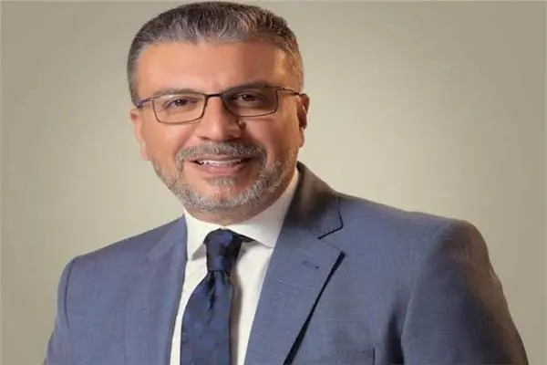 عمرو الليثي يطلب الدعاء لوالدته بعد تعرضها لوعكة صحية