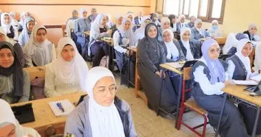 بالنشيد الوطني وبطولات "الشرطة".. مدارس مصر تفتح أبوابها لاستقبال الطلاب في انطلاقة الترم الثاني