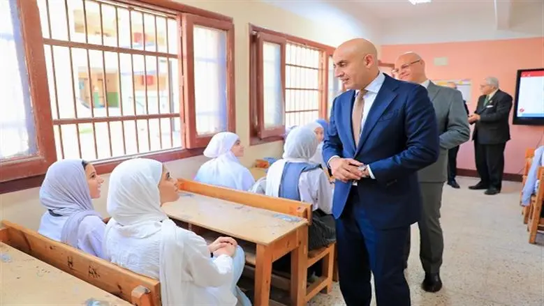 امتحانات أكتوبر لطلاب أولى وثانية ثانوي.. الموعد ونظام الدرجات وضوابط الأسئلة