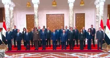 الوزراء الجدد يؤدون اليمين الدستورية أمام الرئيس عبد الفتاح السيسي