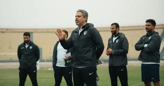 معتمد جمال يحسم موقفه من المدرب الأجنبي بالزمالك