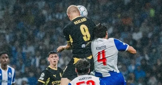 هالاند يقود مانشستر سيتي لانطلاقة قوية أمام بورتو بثنائية في دوري أبطال أوروبا