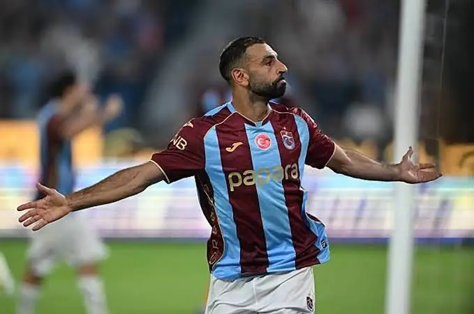 رغم النجيل الصناعي.. محمد صلاح ضمن قائمة طرابزون سبور لمواجهة كوبس الفنلندي