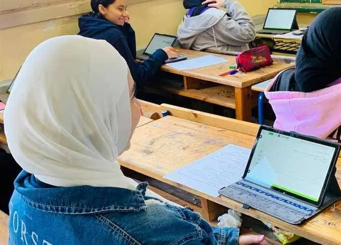 تابلت أولى ثانوي 2027.. التعليم توضح خطوات التفعيل والأوراق المطلوبة والتنبيهات الرسمية