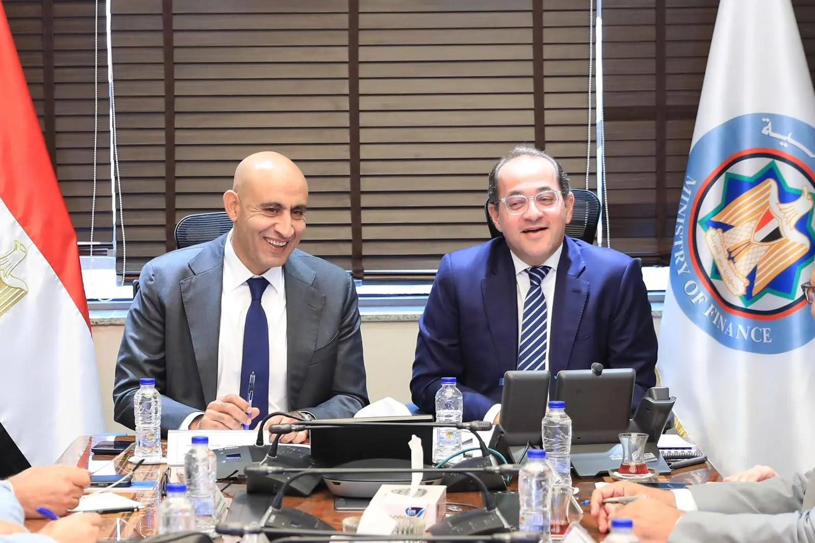 زيادة مرتبات المعلمين العام الدراسي المقبل.. تفاصيل اجتماع وزيري المالية والتعليم