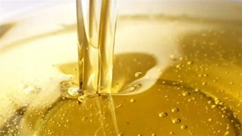 خلط زيت القلى القديم بالجديد يضاعف المخاطر الصحية