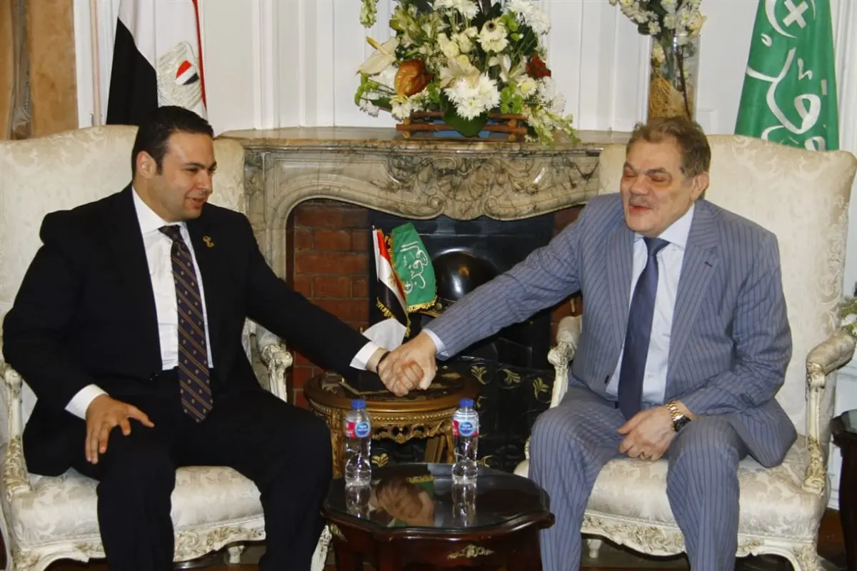 أزمة سياسية أم سحابة صيف؟ الوفد يكشف كواليس علاقته بحزب العدل