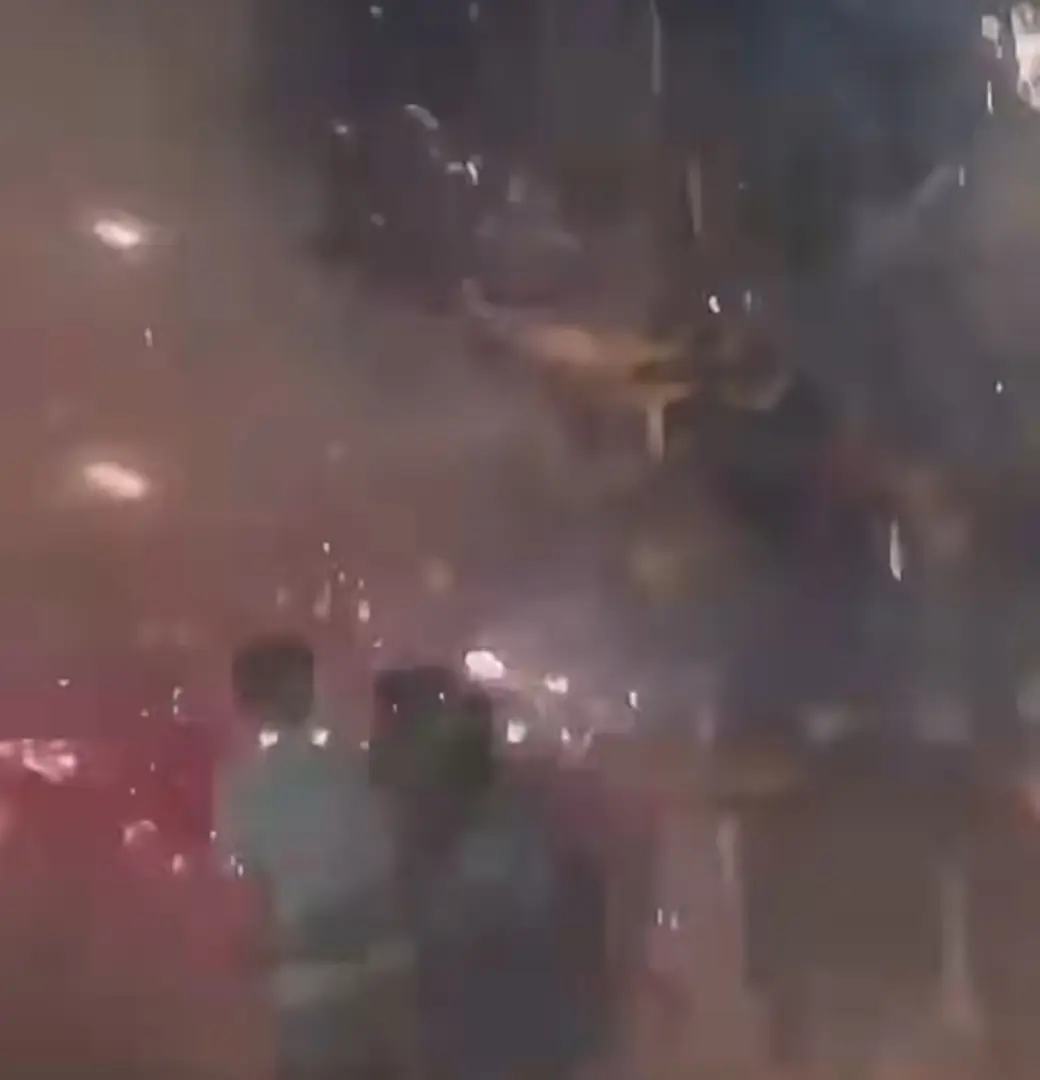 احتفال يتحول إلى مأساة.. انفجار ألعاب نارية يقتل 10 أشخاص ويصيب 64 في المكسيك - 244696