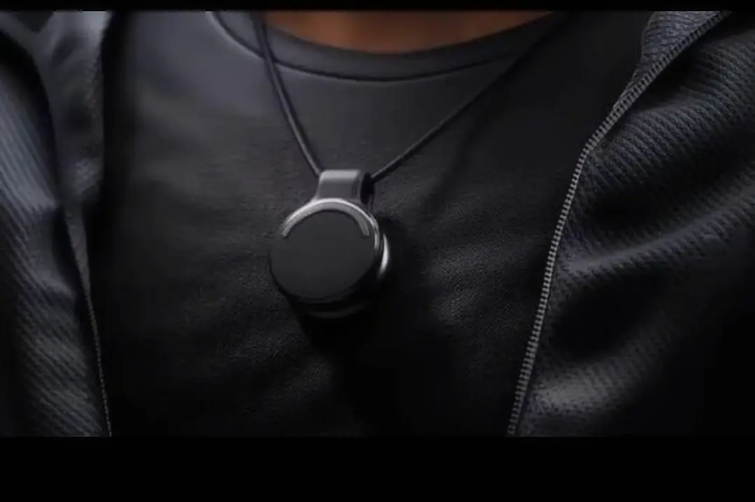 بحجم علبة AirPods.. ميتا تكشف جهازًا غريبًا: اطلب منه وهو يتصرف بدلًا منك - 265090