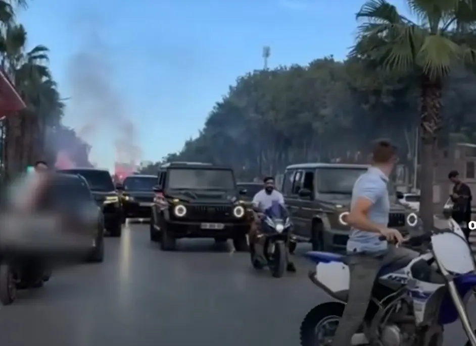 احتفل وحيدًا بزفافه.. فانتفض له الجزائريون وصنعوا له فرحًا أسطوريًا | قصة يتيم مرواتة - 265122