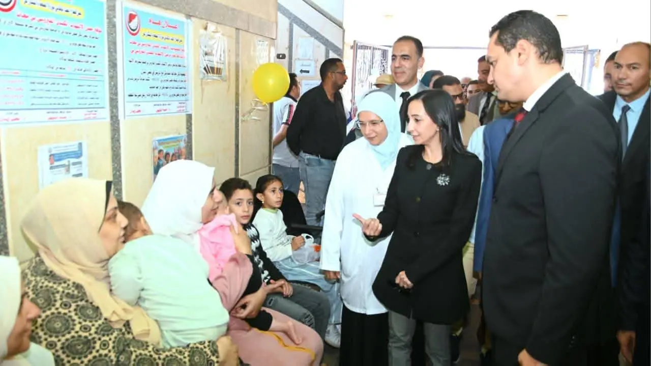 محافظ البحيرة تفتتح الحملة القومية للتطعيم ضد الحصبة والحصبة الألمانية لاستهداف 1.4 مليون طفل - 292381 1