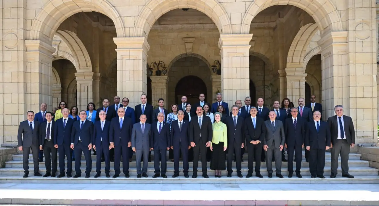رئيس مجلس الشيوخ : الدبلوماسية المصرية خط الدفاع الأول عن مصالح الوطن بالخارج - 36ebb969 7b4f 4f3f b491 d4be59e0be22
