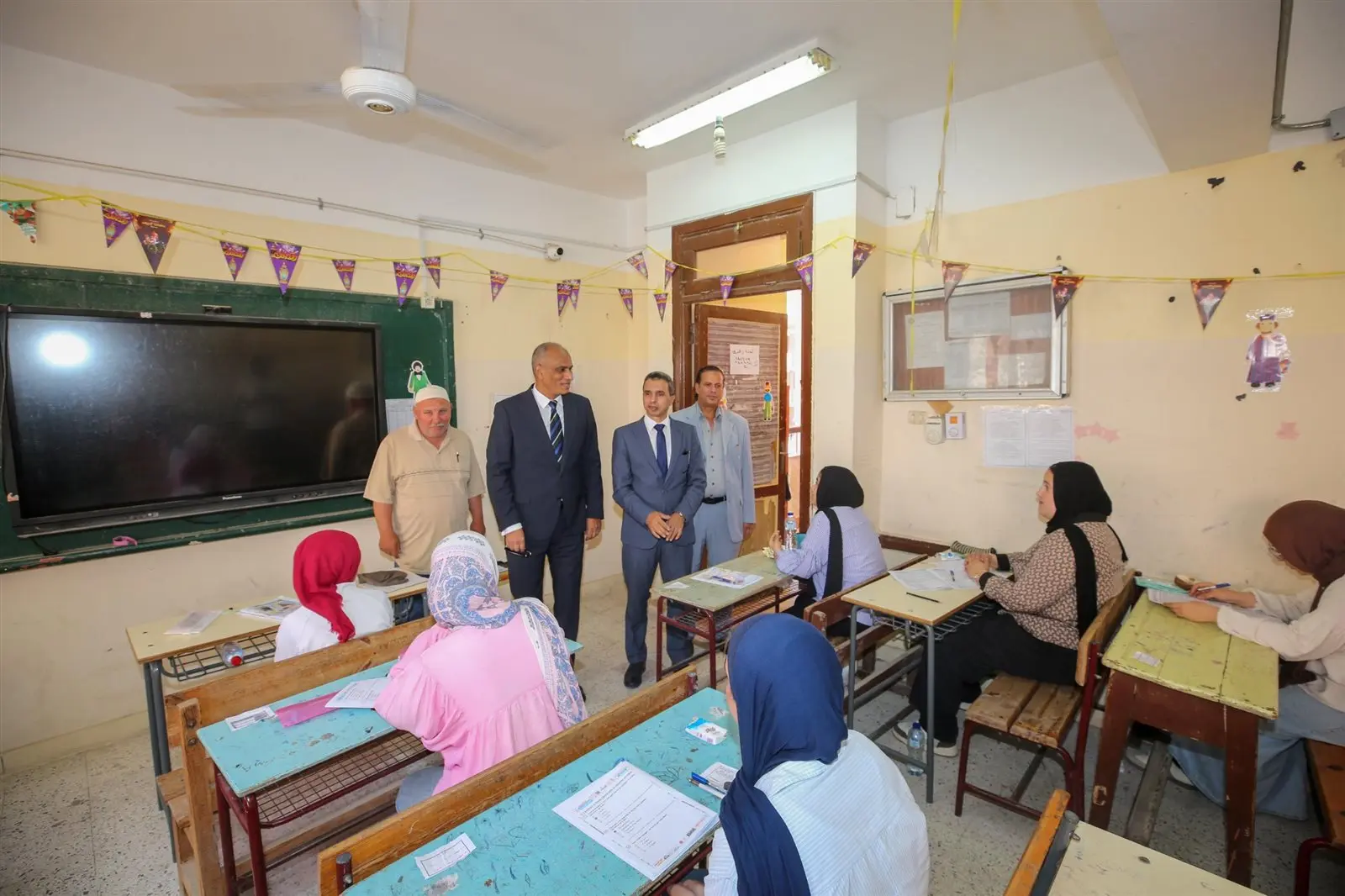 امتحانات الثانوية العامة 2026.. محافظ كفر الشيخ يتابع انتظام اللجان
