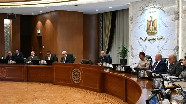 رئيس الوزراء: نعمل على رفع إنتاجية البترول والغاز في مصر