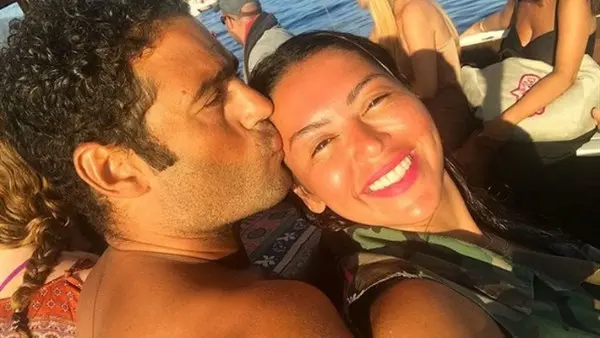 "خدت قلم على وشي".. لقاء الخميسي تخرج عن صمتها وتكشف كواليس أزمة زواج محمد عبد المنصف