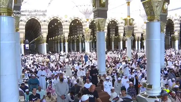 بث مباشر.. شعائر صلاة الجمعة الأخيرة من رمضان 1447هـ من الحرمين الشريفين