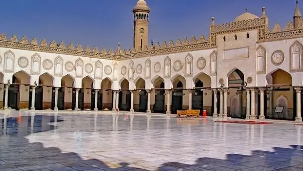 شاهد.. شعائر صلاة الجمعة من رجال الجامع الأزهر الشريف مباشر