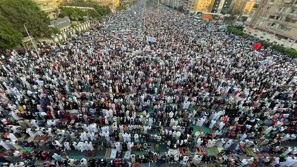 موعد صلاة عيد الفطر 2026 في القاهرة والمحافظات وتفاصيل الإجازة الـ 5 أيام