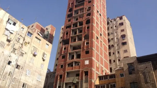 أعلنت الحكومة المصرية عن موافقة مجلس الوزراء على مد الفترة المقررة لتقديم طلبات التصالح في بعض مخالفات البناء لمدة 6 أشهر إضافية، تبدأ اعتباراً من 5 نوفمبر 2026. 