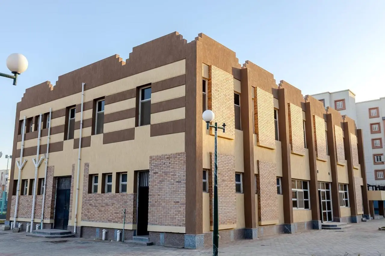 وزيرة الإسكان تتابع موقف المشروعات الخدمية والسكنية بمدينة العبور الجديدة - 643374973 1276585431269983 3637167076122081306 n