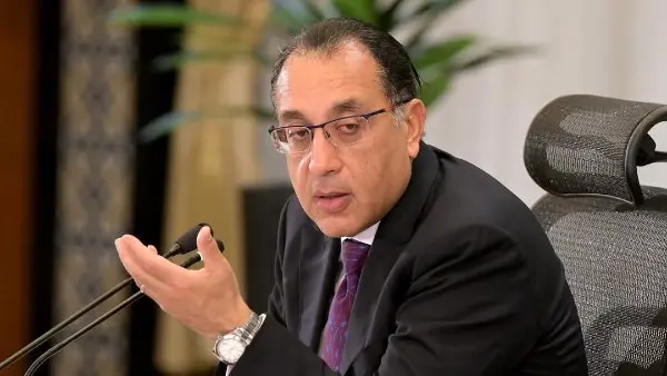 رئيس الوزراء: زيادة استثنائية للمعلمين والعاملين بقطاع الصحة بالموازنة العامة