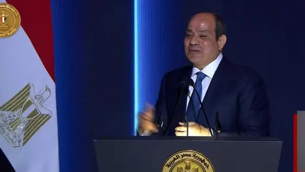 الرئيس السيسي يصل إلى الإمارات