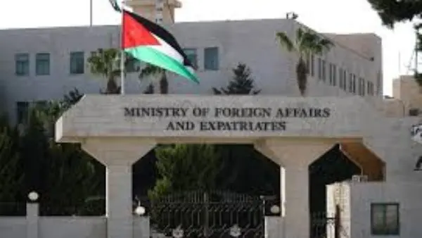 بيان عاجل من الأردن للمواطنين المقيمين والمتواجدين خارج المملكة