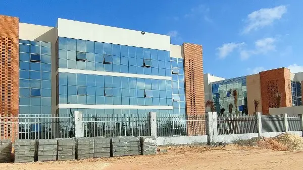 20 معلومة عن جامعة سنجور برج العرب قبل افتتاحها بحضور السيسي وماكرون