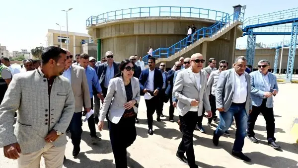 وزيرة الإسكان تصل محافظة الأقصر لتفقد عدد من مشروعات مياه الشرب والصرف الصحي بالمحافظة