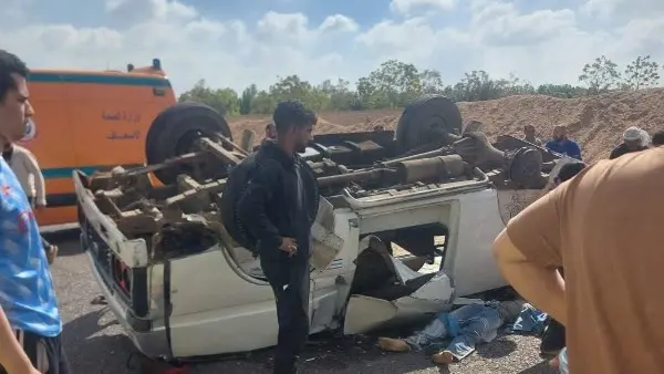 بالأسماء.. وفاة شاب وإصابة 23 آخرين في انقلاب ميكروباص بـ المنوفية