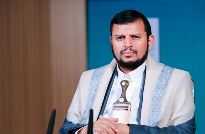عبد الملك الحوثي يرد على اتهام استهداف مكة المكرمة.. تفاصيل