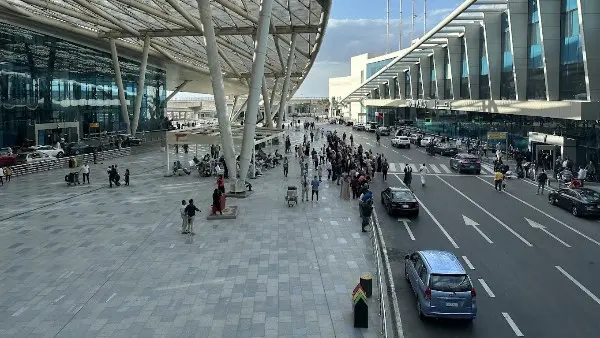 تفاصيل حريق داخل إحدى الكرفانات بمطار القاهرة
